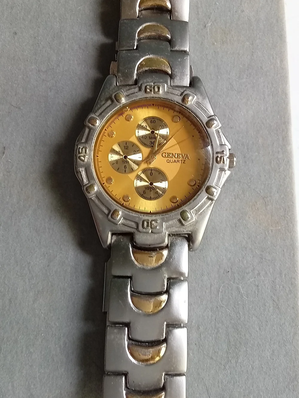Geneva Quartz Watch‎ Two Tone Silver Gold Stainless Steel Link Bracelet Chrono